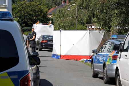 Einsatzkräfte gehen von einem Gewaltverbrechen aus. 