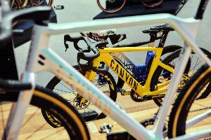 Canyon ist mit Sporträdern groß geworden, nun investiert der Koblenzer Hersteller in E-Bikes. (Archivbild)