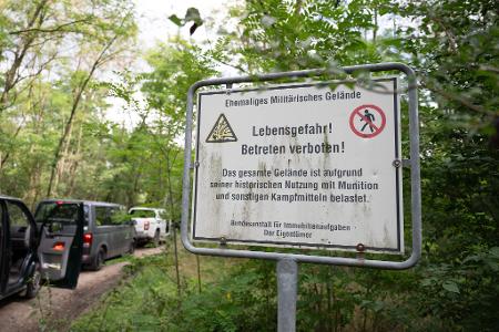 Die Gohrischheide gilt wegen der dort im Boden liegenden Altmunition als besonders schwierig für Löscharbeiten. (Archivbild)