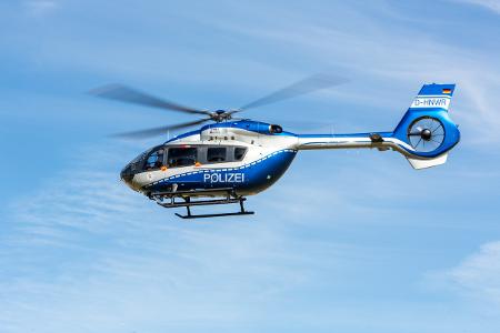 Symbolbild: Polizeihubschrauber im Einsatz