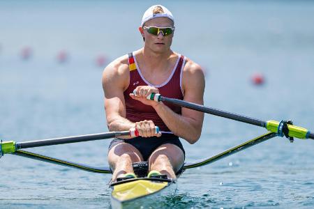 Zeidler rudert auf dem Rotsee zum Sieg