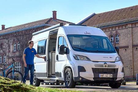 Vorderansicht, LMC Innovan Pure 600, Campingbus, Querbett, unter 50.000 Euro