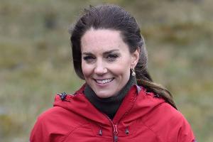 Prinzessin Kate motiviert Jungen im Rollstuhl bei ihrer Gipfel-Tour