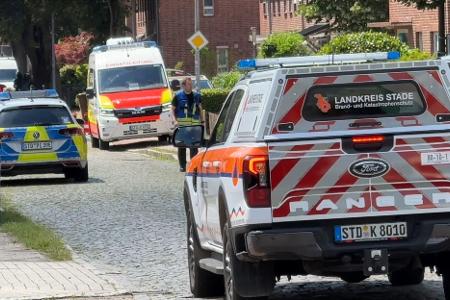 Die Polizei nahm zwei Menschen fest.
