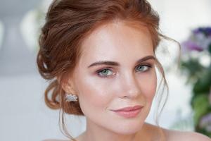 So natürlich sieht Braut-Make-up 2026 aus