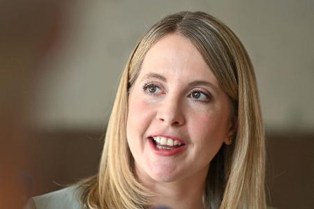 Bauministerin Verena Hubertz hatte das Programm 