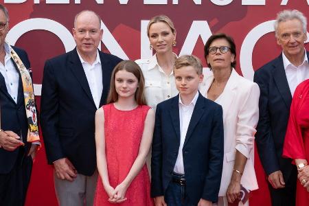Fürstenfamilie weiht Monaco-Themenbereich im Europa-Park ein