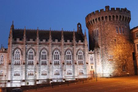 Das Dublin Castle: Hier feiern die Iren an diesem Mittwoch den Beginn ihrer EU-Ratspräsidentschaft. (Archivbild)