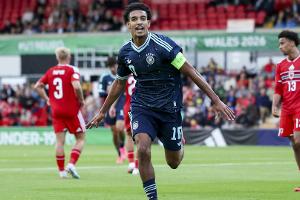 U19-EM: Deutsche Junioren stehen vorzeitig im Halbfinale