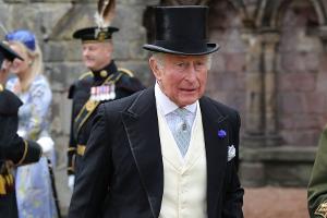 König Charles versammelt Royals - kurz vor Prinz Harrys UK-Reise