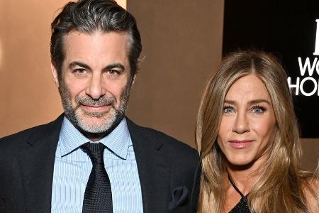 Liebesbeweis: Jennifer Aniston feiert den Sommer mit Jim Curtis