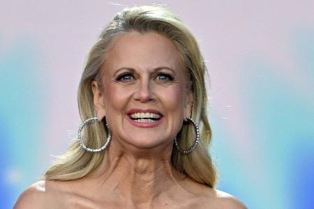 Barbara Schöneberger moderiert wieder den Deutschen Fernsehpreis