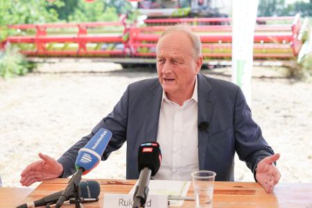 Bauernpräsident Joachim Rukwied hält Minijobber in der Landwirtschaft für unersetzbar.