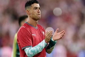 "Für Diogo": Ronaldo feiert Sieg mit Jota-Trikot
