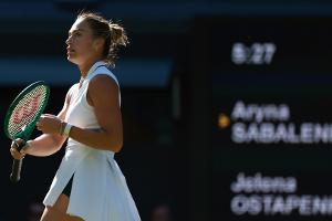 Topfavoritin Sabalenka stürmt ins Wimbledon-Achtefinale