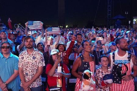 Tausende Zuschauer hatten sich auf der National Mall in Washington versammelt.