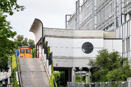 Eine Auffahrt zur Notaufnahme am Vivantes Klinikum in Neukölln. 