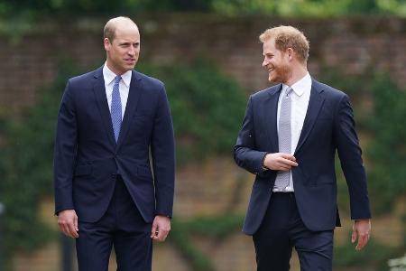 Prinz Harry in England: Die Chronik des royalen Familienzerwürfnisses