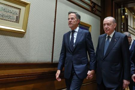 Beim Gipfel in Den Haag 2025 gelang es Nato-Generalsekretär Mark Rutte, den Gipfel zu einem Erfolg zu machen. Gelingt das in diesem Jahr auch mit Gastgeber Erdogan?