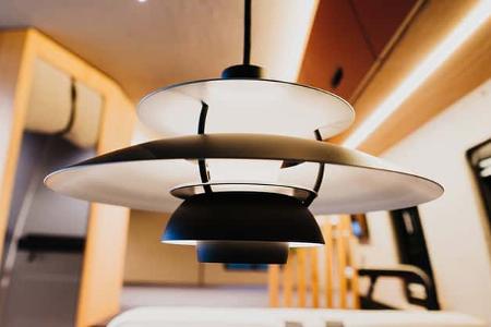 Vabo Vision Copenhagen auf der CMT 2025 Designer-Lampe