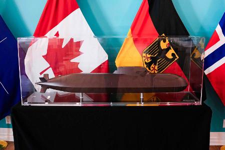 Der Kieler Marineschiffbauer TKMS baut zwei Dutzend U-Boote für Deutschland, Norwegen und Kanada. 