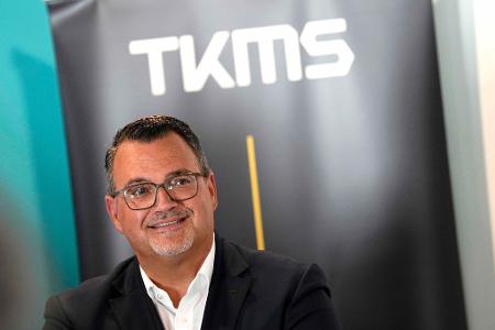 TKMS-Chef Oliver Burkhard freut sich über den größten Auftrag der Unternehmensgeschichte.