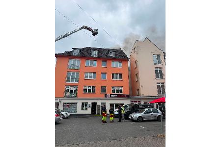 Einsatzstelle mit Fahrzeugen