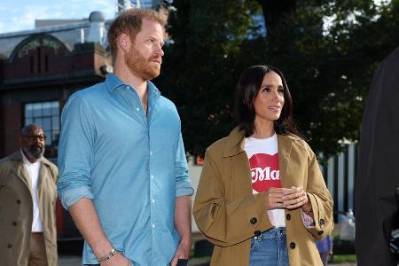 Meghan fliegt mit Archie und Lilibet überraschend nach England