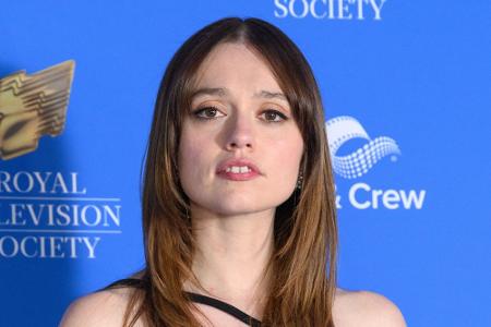 Zahnlücke statt Hollywood-Lächeln: Diese Stars machen es vor