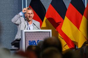 "Die Leute möchten den politischen Wandel", sagt AfD-Spitzenkandidat Ulrich Siegmund.