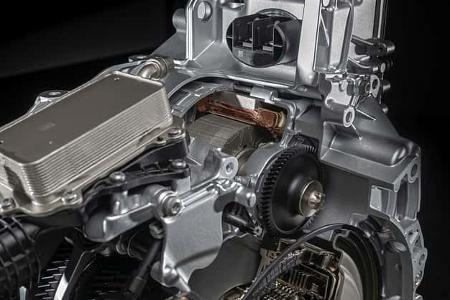 11/2024 Mercedes MMA Antriebsstrang mit M252 Benzinmotor