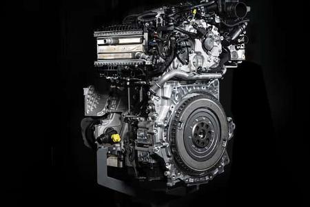 11/2024 Mercedes MMA Antriebsstrang mit M252 Benzinmotor