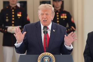 Trump will für den Schutz der Straße von Hormus Geld kassieren.