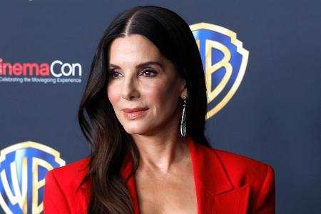 Sandra Bullock 