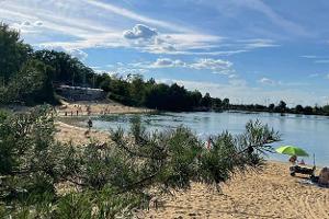 Feldmarksee, Strand, Wasser, Sonnenschirm