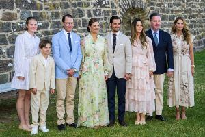 Kronprinzessin Victoria feiert 49. Geburtstag mit royalem Familienfoto