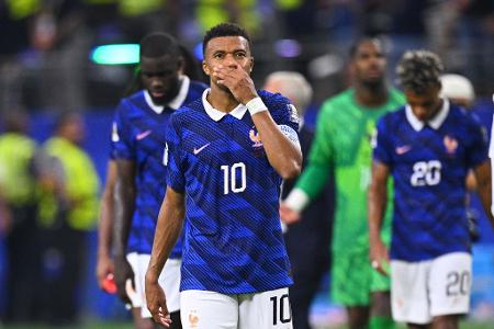 Kylian Mbappé reagiert nach dem Spiel.
