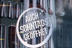 An Sonn- und Feiertagen müssen Geschäfte in der Regel geschlossen bleiben. In einigen Bundesländern gibt es bereits Sonderregelungen für Sonntagsöffnungen. (Symbolbild) 