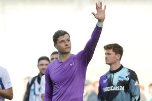 Hertha lässt Torhüter Ernst nach Rotterdam ziehen