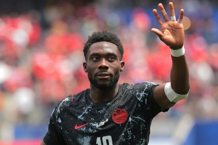 Davies trainiert wieder in München