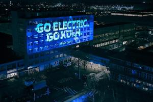 Ford-Werke Standort Köln bei Nacht