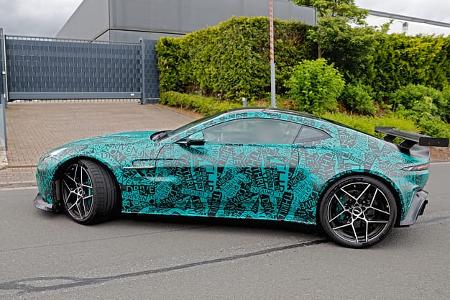 Erlkönig Aston Martin Vantage RS