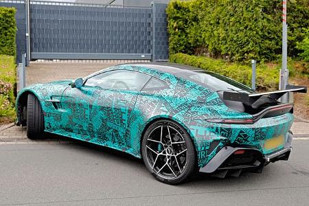 Erlkönig Aston Martin Vantage RS