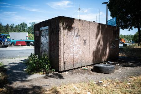 Um die Toiletten auf Deutschlands Autobahn-Rastplätzen zu erneuern, bräuchte es Hunderte Millionen Euro. (Archivbild)