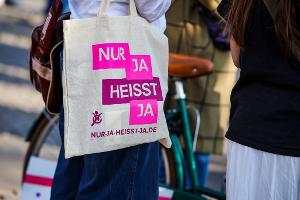 Die Debatte um eine mögliche Verschärfung des Sexualstrafrechts wird teils sehr emotional geführt. (Symbolbild)