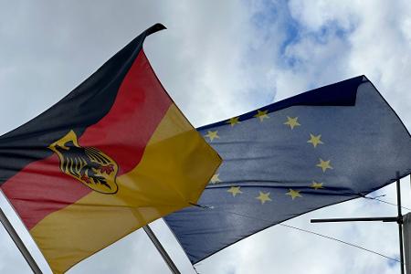 Insgesamt gibt die EU-Kommission Deutschland ein gutes Zeugnis bei der Achtung der Rechtsstaatlichkeit. (Symbolbild) 
