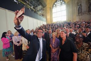 Andy Burnham wird heute zum Vorsitzenden der Labour-Partei gekürt. (Archivbild)