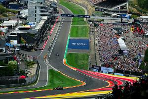 Formel 1: Verstappen mit gutem Auftakt in Spa
