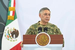 Eine Tsunami-Warnung wurde herausgegeben, wie der Marineminister Raymundo Morales sagte.