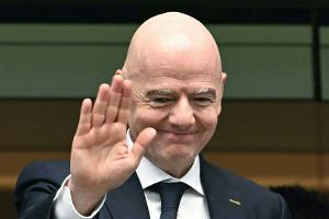 Medien: Mehr als 200 FIFA-Länder unterstützen Infantino